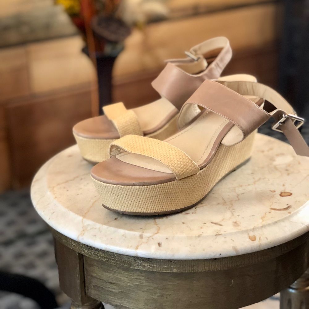 Calvin Klein Loraine Platform Sandal